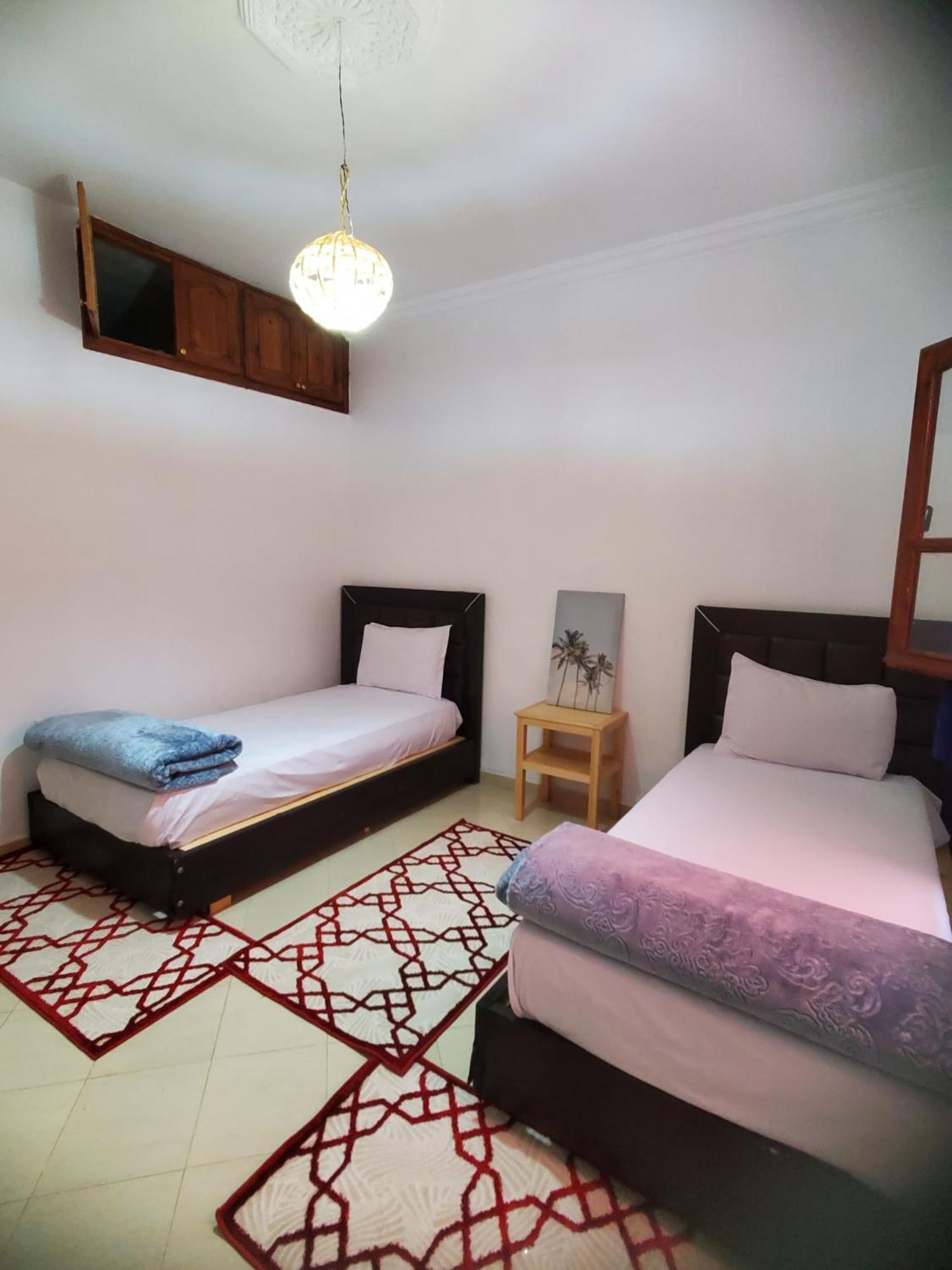 Warzazat Hostel Экстерьер фото