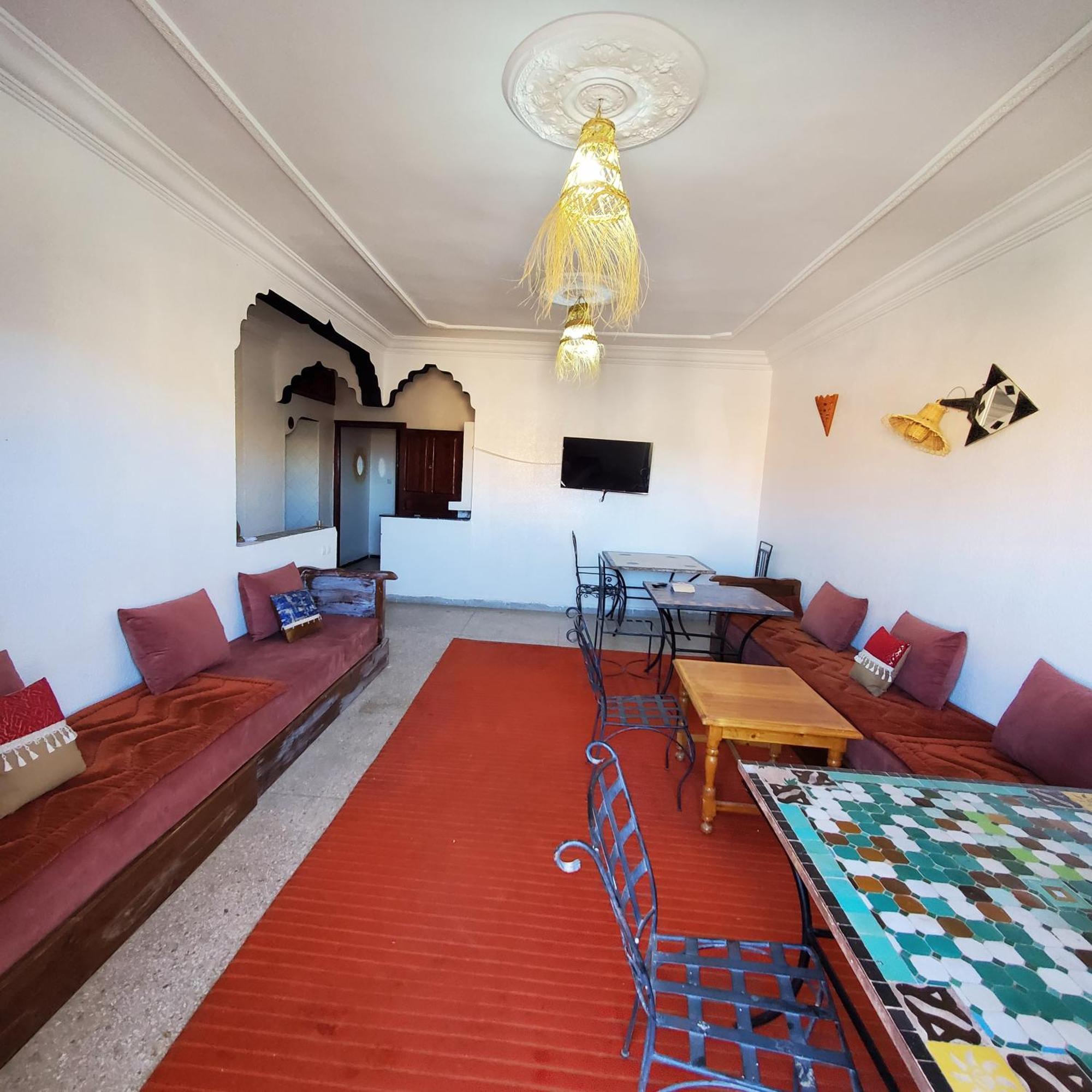 Warzazat Hostel Экстерьер фото